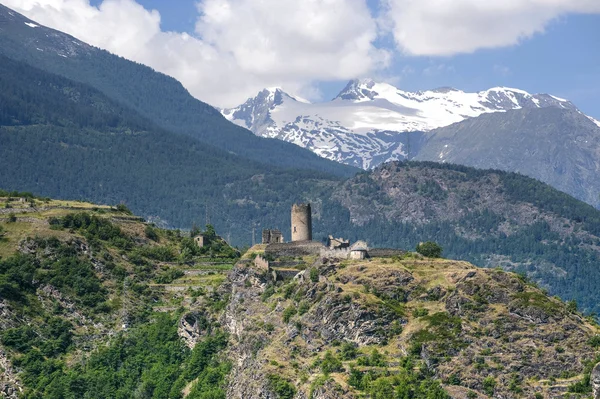 Castelo de Villeneuve — Fotografia de Stock