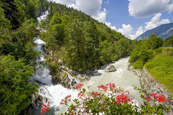 stock image Falls of Lentenay