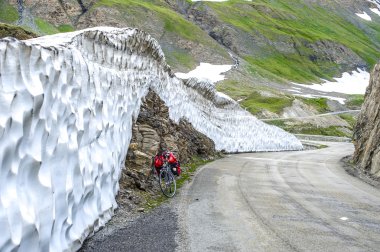 col de l 'iseran