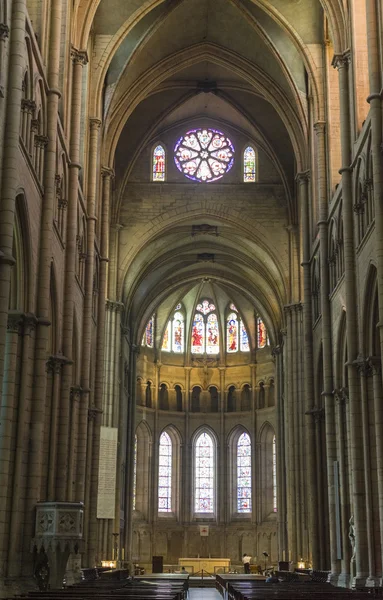 Lyon (Francja) - Wnętrze katedry — Zdjęcie stockowe