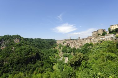 Sorano (Toskana, İtalya)