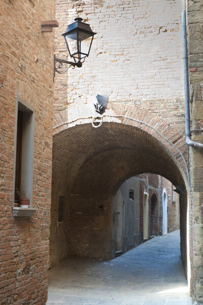 Torrita di Siena (Tuscany, Italy) - Old arch