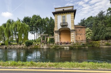 Villa gaia naviglio grande üzerinde