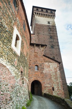 Kale rovasenda (vercelli, İtalya)