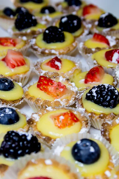 stock image Pastries with fruits