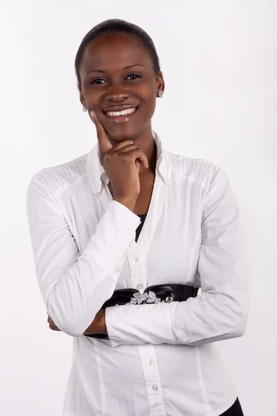 Lächelnde junge Südafrikanerin — Stockfoto