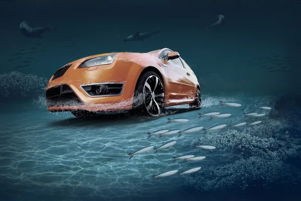 Рухи автомобіля в підводному океані життя — стокове фото