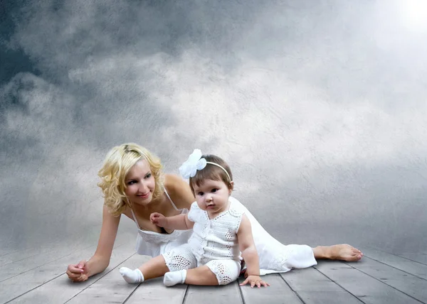 Mulher e criança — Fotografia de Stock