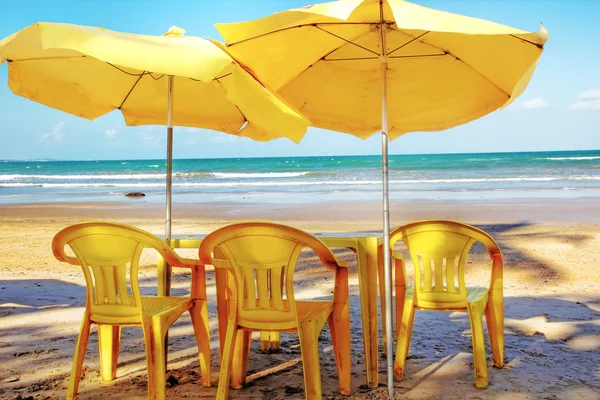 stock image Hot sommer day, relaxing at the beach