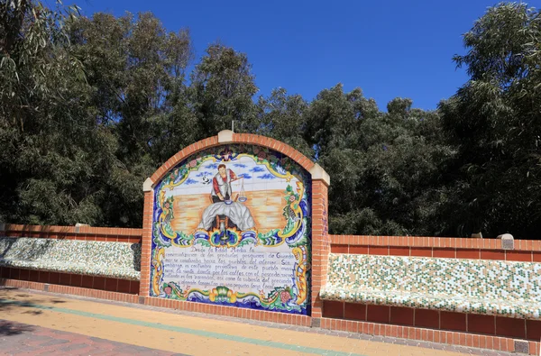 Wunderschönes Mosaik im Park von guardamar del segura, Spanien — Stockfoto