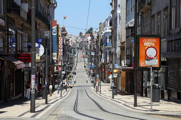 Via "Rua de Santa Catarina" nel centro storico di Oporto, Portogallo — Foto Stock