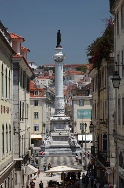Dom pedro iv socha na náměstí rossio v Lisabonu — Stock fotografie