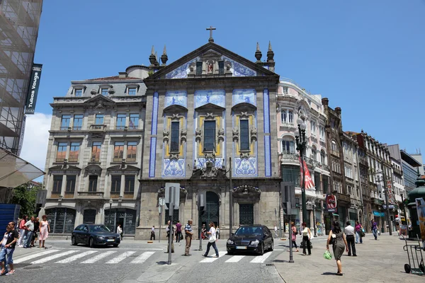 Paesaggio di strada nel centro storico di Oporto, Portogallo — Foto Stock