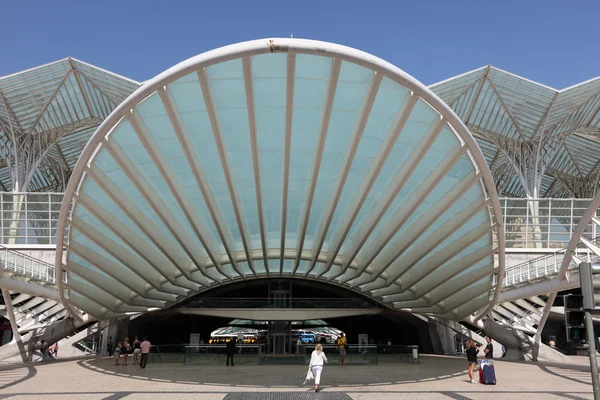 Modern architecture at the Oriente Station in Lisbon, Portugal — Stock Photo, Image