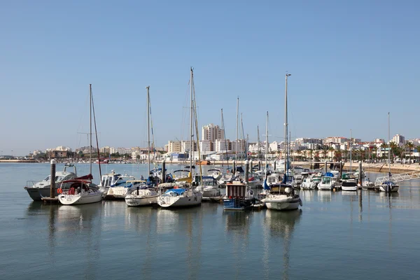 Yachten in der Marina von Lagos, Portugal — Stockfoto