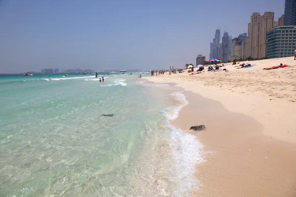 Plaży w dzielnicy dubai marina — Zdjęcie stockowe