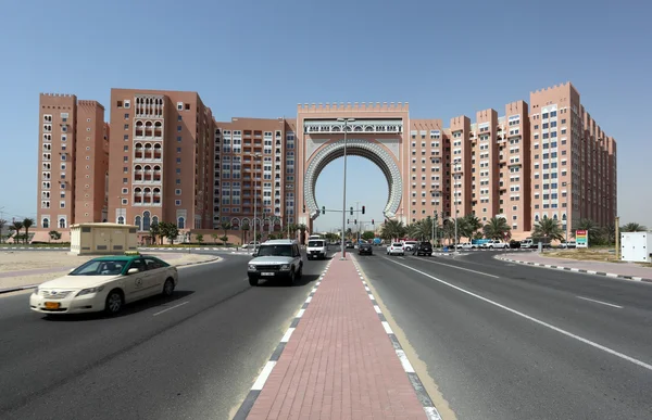 Gate Building in Dubai — Stock Photo, Image