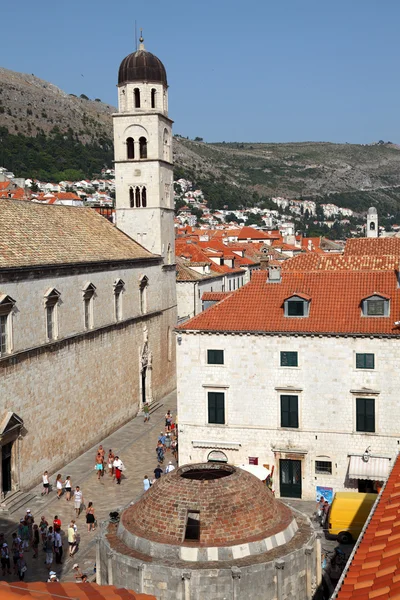 Fontana di Onofrijeva vista dal muro della città, Dubrovnik — Foto Stock