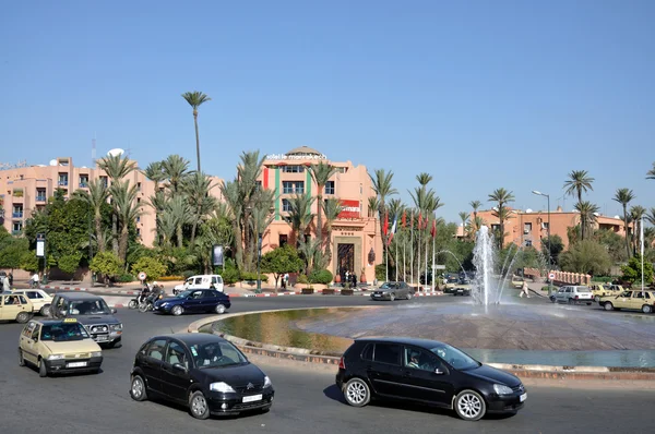 Escena callejera en Marrakech, Marruecos . — Foto de Stock