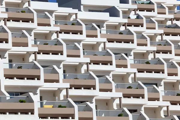 Beton yapılmış modern bina cephe — Stok fotoğraf