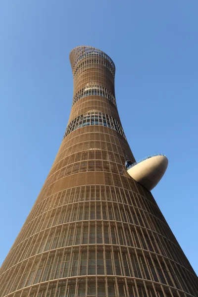 Az Aspire torony Doha Sports City komplexumban, Katarban — Stock Fotó
