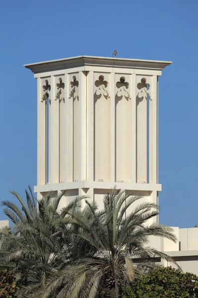 Torre de vento árabe tradicional em Dubai — Fotografia de Stock