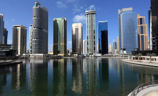 Jumeirah Lakes Towers em Dubai — Fotografia de Stock