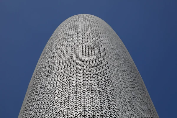 カタール ドーハ オフィス タワーのクローズ アップ ビュー — ストック写真