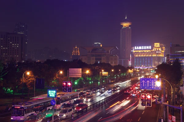 Geceleri sokak shanghai — Stok fotoğraf