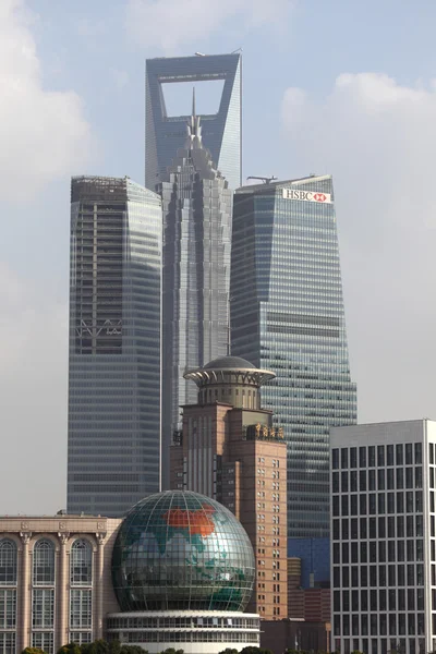 摩天大楼的上海，中国 — 图库照片
