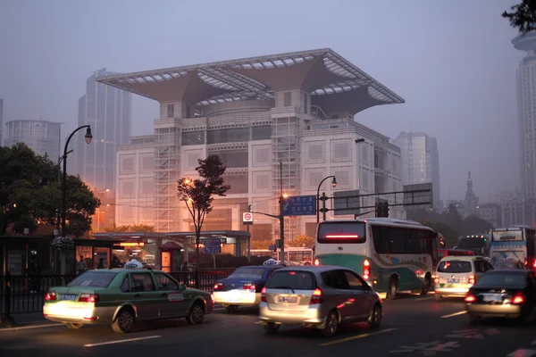 在早上上海城市规划展示馆、 上海市 — 图库照片