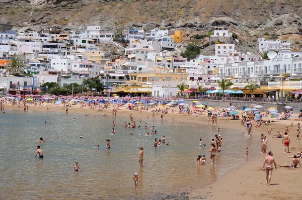 Stranden i puerto de mogan, Gran Canaria Spanien — Stockfoto