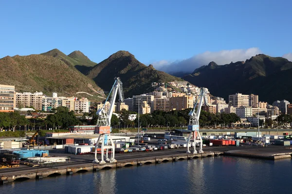 El puerto de Santa Cruz de Tenerife, Islas Canarias España — Foto de Stock