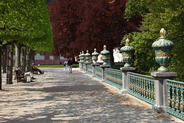 Райские сады Вейльбургского замка — стоковое фото