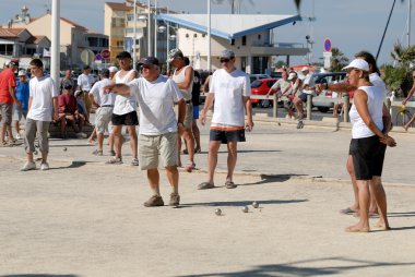 French men playing bowl clipart