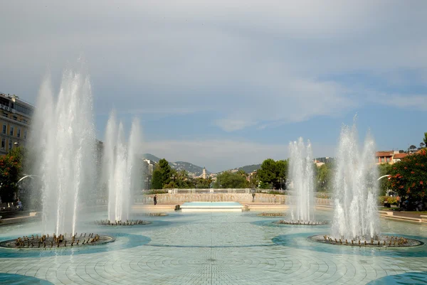 Fontes na Praça Massena em Nice, França — Fotografia de Stock