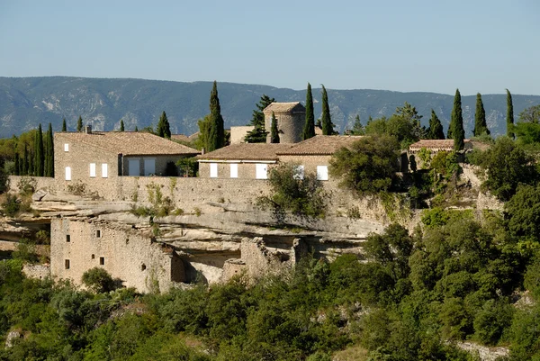 Domy w gordes, provence w południowej Francji — Zdjęcie stockowe