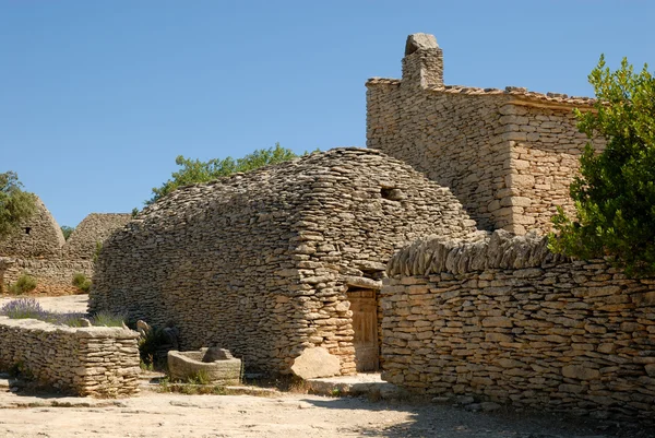 Pueblo medieval de bories en el sur de Francia — Foto de Stock