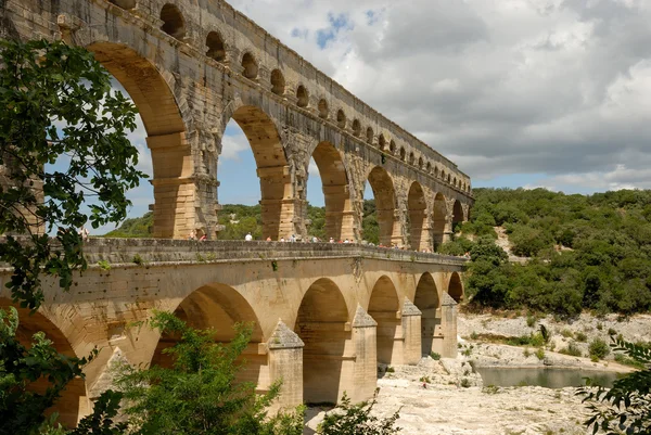 Římský akvadukt pont du gard v jižní Francii — Stock fotografie