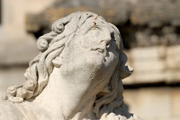 Socha starověké nymfa v Avignonu, Francie — Stock fotografie