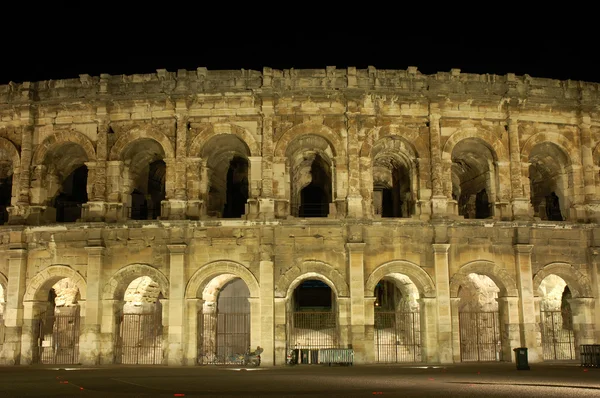 罗马圆形剧场，尼姆法国 — 图库照片