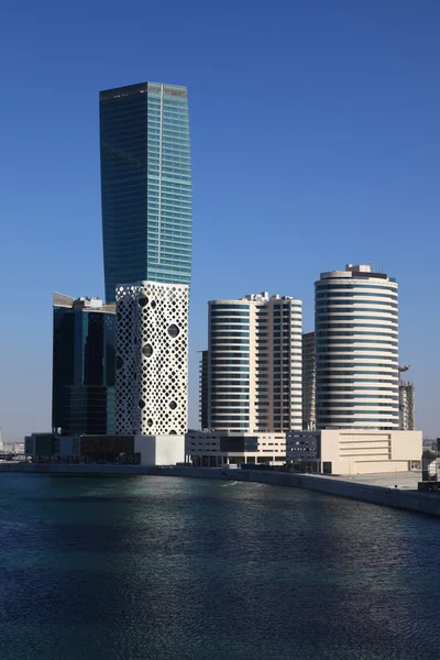 Rascacielos en Business Bay en Dubai — Foto de Stock