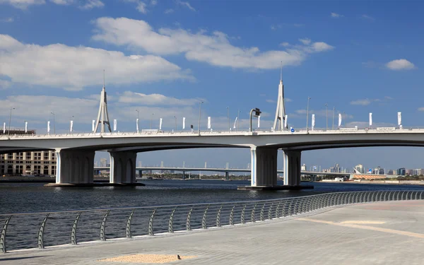 Business Bay Bridge em Dubai — Fotografia de Stock