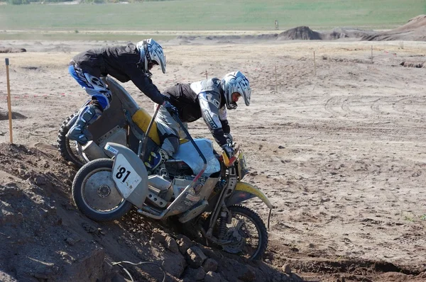 Motocicleta de rali com sidecar na competição offroad — Fotografia de Stock