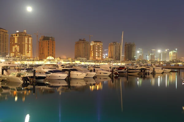 Marina på pärlan i doha, qatar — Stockfoto