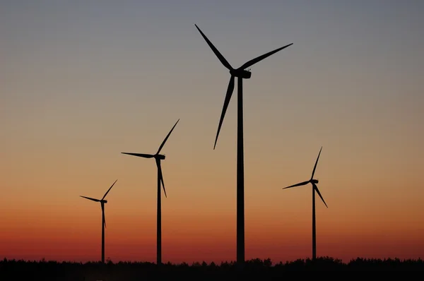 Větrné turbíny pro čistou energii — Stock fotografie