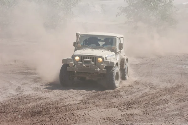Jeep Wrangler en competición de rally offroad —  Fotos de Stock