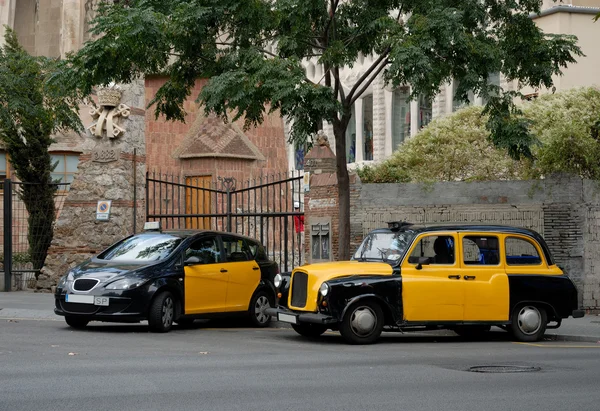 Taxi i barcelona, Spanien — Stockfoto