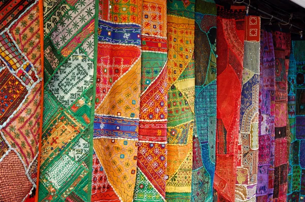 Collection of oriental fabrics in Granada, Spain — Stock Photo, Image
