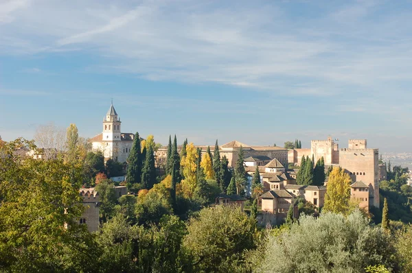 Widok na alhambra w Granadzie, Hiszpania — Zdjęcie stockowe